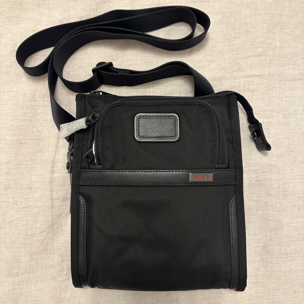 Tumi Alpha Pocket Bag
